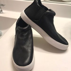 Black Dolce Vita, leather high-tops